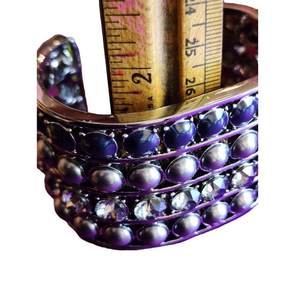 Vintage St. John Signed Heavy Grey Pearl and Rhinestone Hematite Cuff Bracelet - Picture 7 of 8